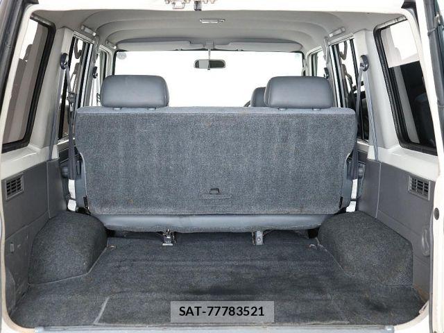 Toyota LAND CRUISER 2001-01 8562342-7