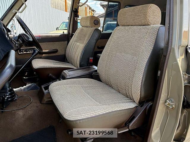 Toyota LAND CRUISER 1988-01 8562344-15