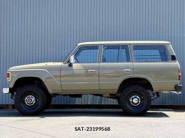 Toyota LAND CRUISER 1988-01 8562344-8