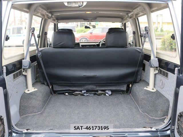 Toyota LAND CRUISER 1992-01 8562345-11