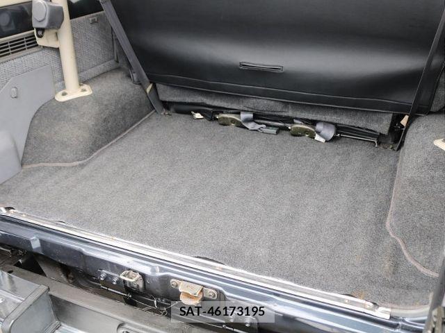 Toyota LAND CRUISER 1992-01 8562345-12