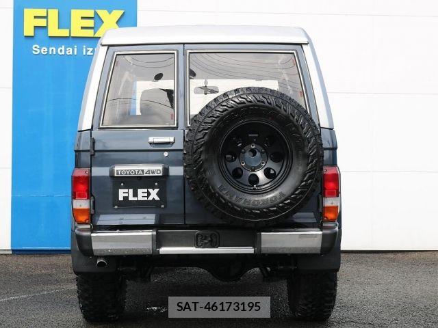 Toyota LAND CRUISER 1992-01 8562345-14