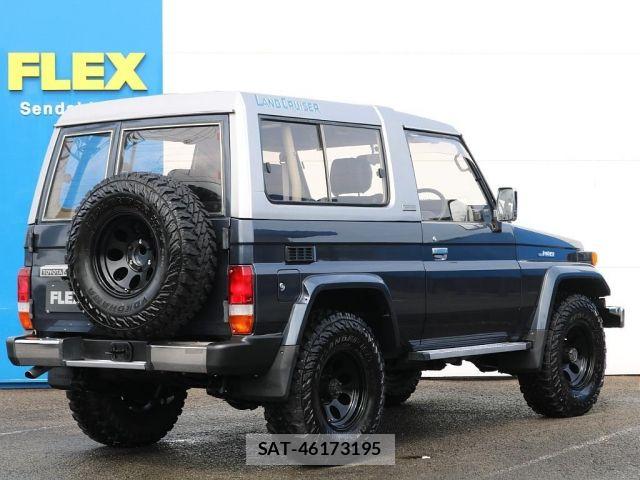 Toyota LAND CRUISER 1992-01 8562345-19