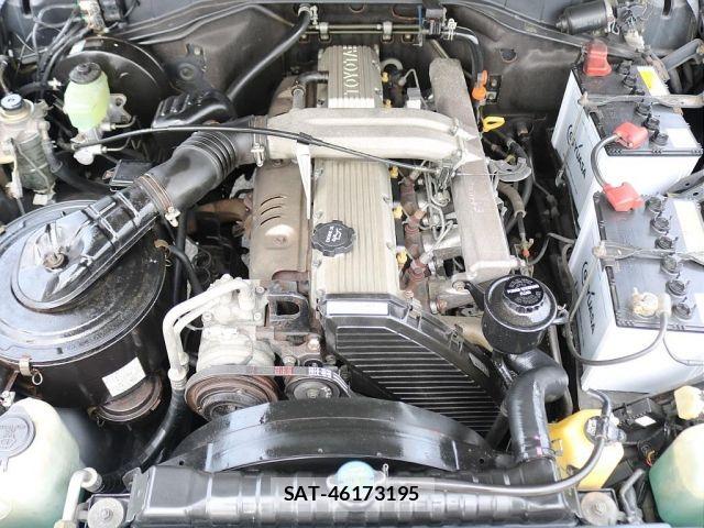 Toyota LAND CRUISER 1992-01 8562345-2