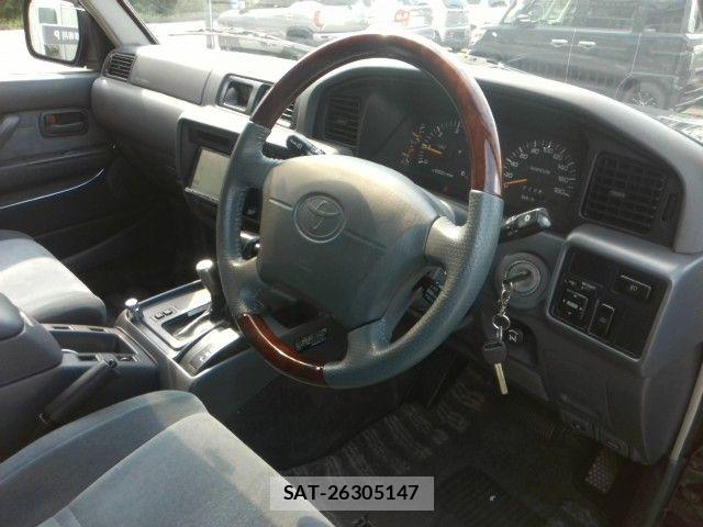 Toyota LAND CRUISER 1997-03 8666354-1
