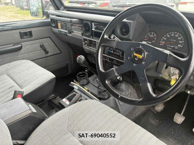 Toyota LAND CRUISER 1990-02 8685808-6