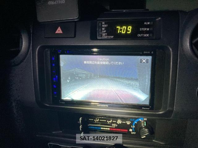 Toyota LAND CRUISER 2015-10 8685806-18