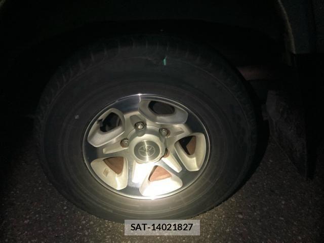 Toyota LAND CRUISER 2015-10 8685806-3