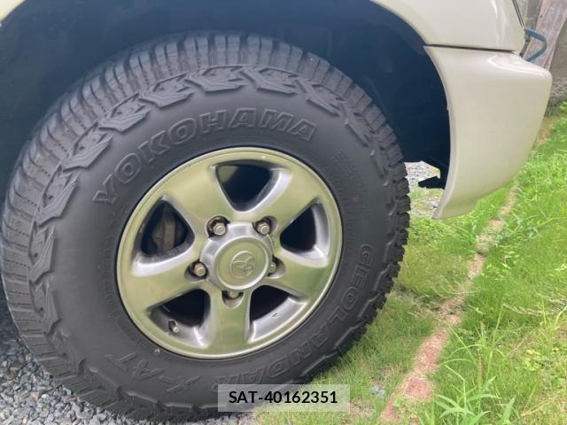 Toyota LAND CRUISER 2005-01 8743211-7