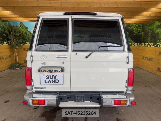Toyota LAND CRUISER 2014-12 8829820-14