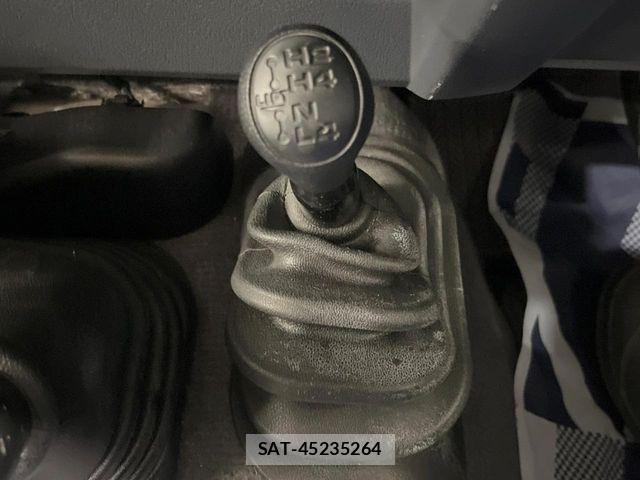 Toyota LAND CRUISER 2014-12 8829820-3