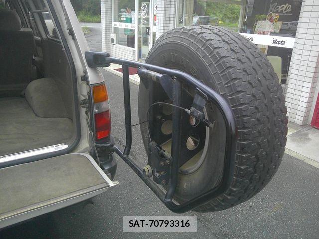 Toyota LAND CRUISER 1995-10 8829821-24