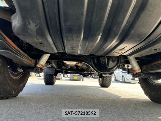 Toyota LAND CRUISER 2015-03 8829818-9
