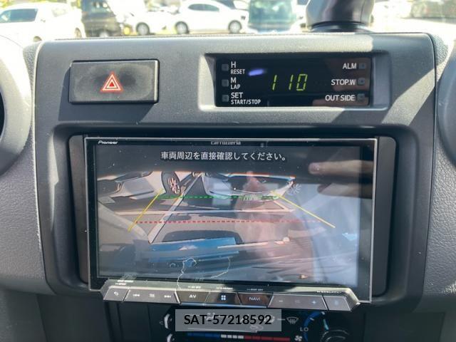 Toyota LAND CRUISER 2015-03 8829818-22