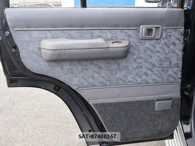 Toyota LAND CRUISER 1998-01 8871297-16
