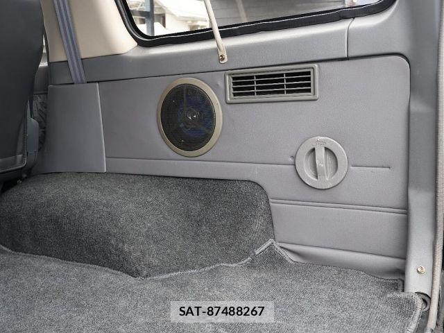 Toyota LAND CRUISER 1998-01 8871297-18