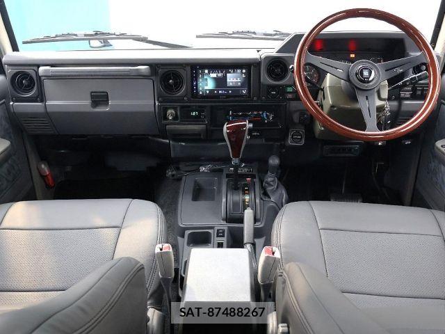 Toyota LAND CRUISER 1998-01 8871297-3
