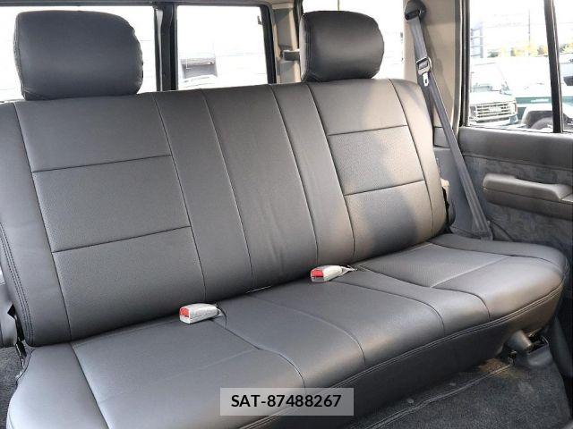 Toyota LAND CRUISER 1998-01 8871297-7