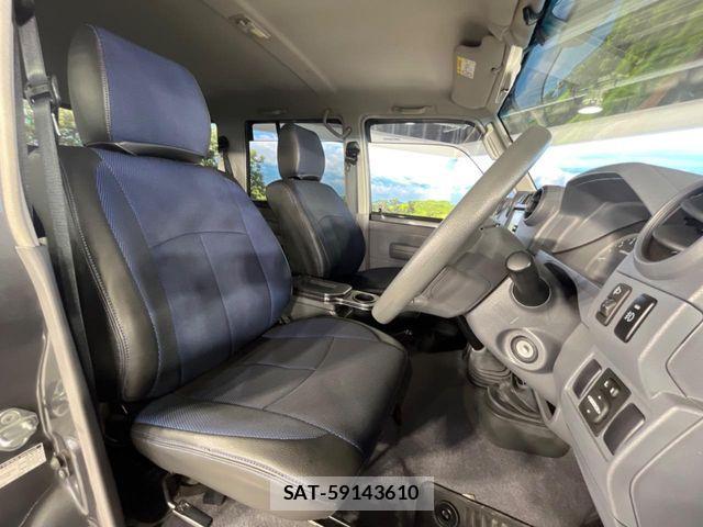 Toyota LAND CRUISER 2014-09 8871295-8