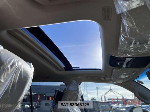Toyota LAND CRUISER 2023-05 500401-10