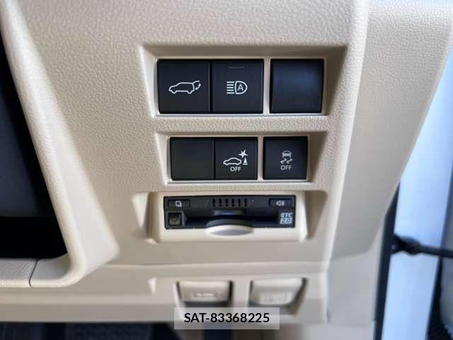 Toyota LAND CRUISER 2023-05 500401-14
