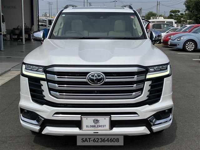 Toyota LAND CRUISER 2023-05 611103-5