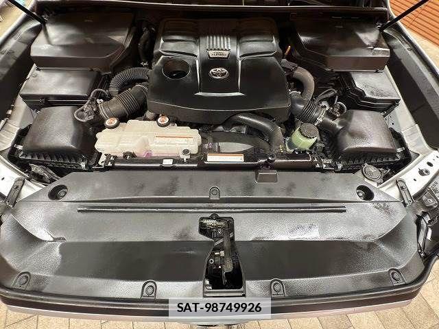 Toyota LAND CRUISER 2023-09 802872-17