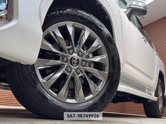 Toyota LAND CRUISER 2023-09 802872-18