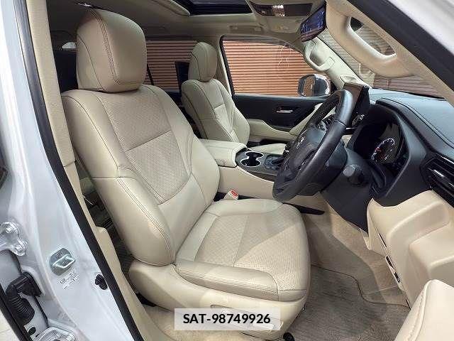 Toyota LAND CRUISER 2023-09 802872-4