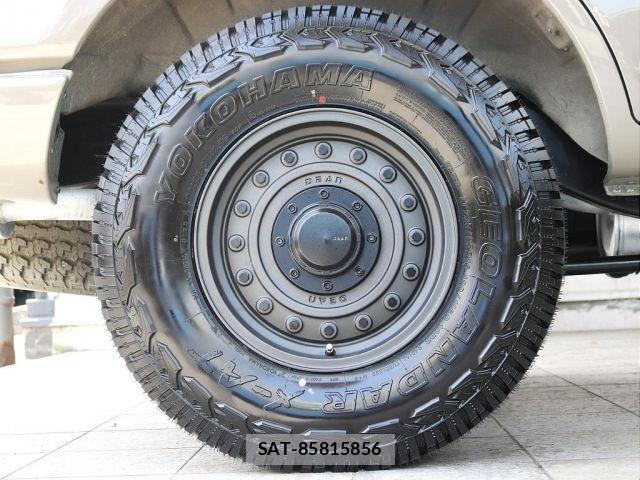 Toyota LAND CRUISER 1996-01 910085-9