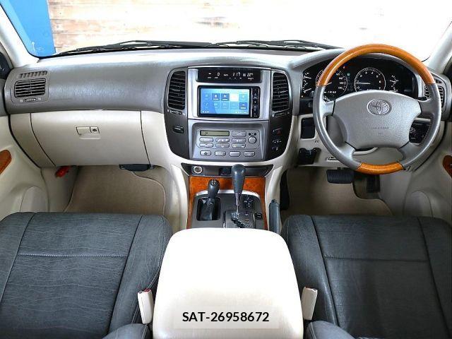 Toyota LAND CRUISER 2003-01 910088-1