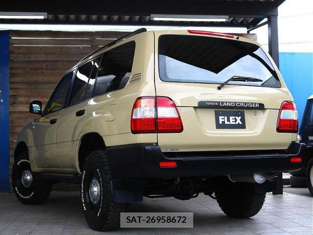 Toyota LAND CRUISER 2003-01 910088-6