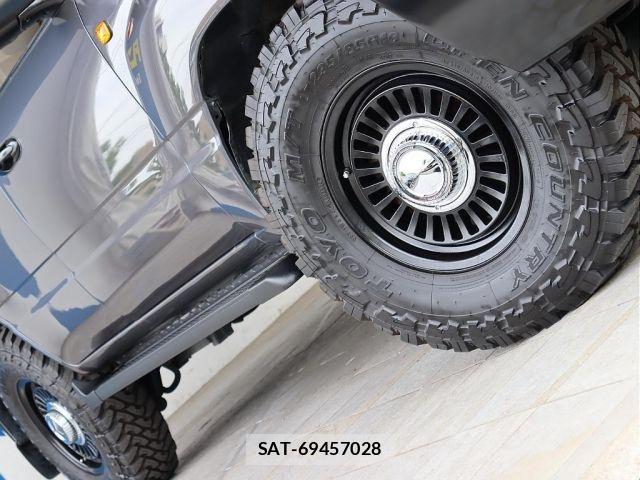 Toyota LAND CRUISER 2003-01 923464-13