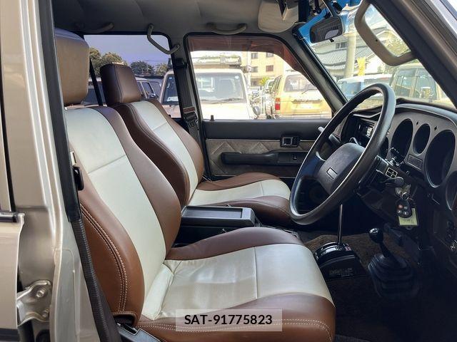 Toyota LAND CRUISER 1989-02 977261-6