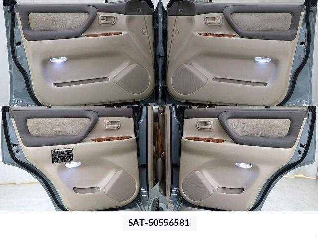 Toyota LAND CRUISER 2002-01 1016303-11