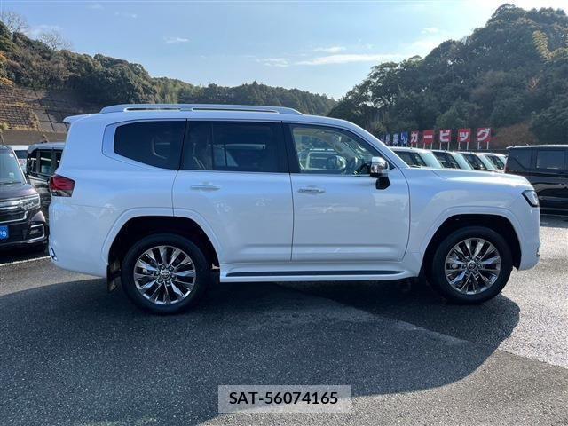 Toyota LAND CRUISER 2023-12 1212632-12