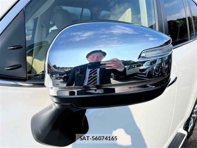Toyota LAND CRUISER 2023-12 1212632-22