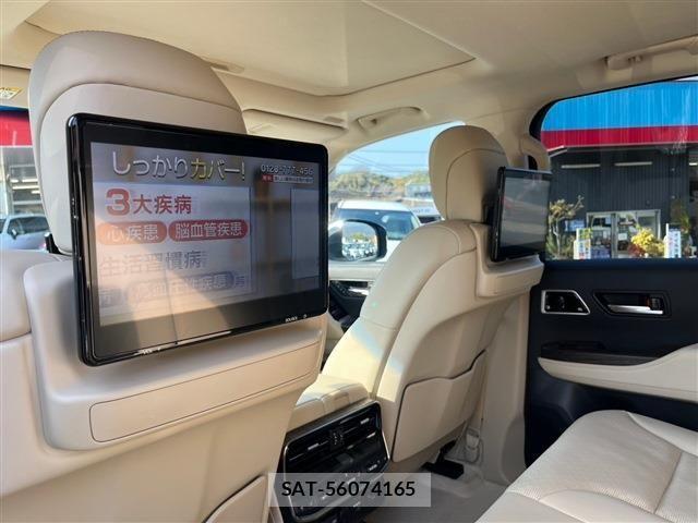 Toyota LAND CRUISER 2023-12 1212632-24