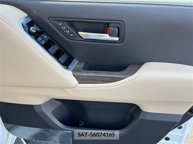 Toyota LAND CRUISER 2023-12 1212632-25