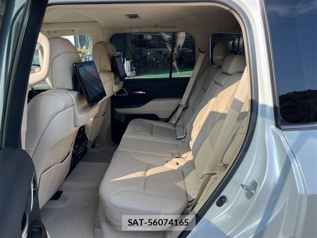 Toyota LAND CRUISER 2023-12 1212632-3