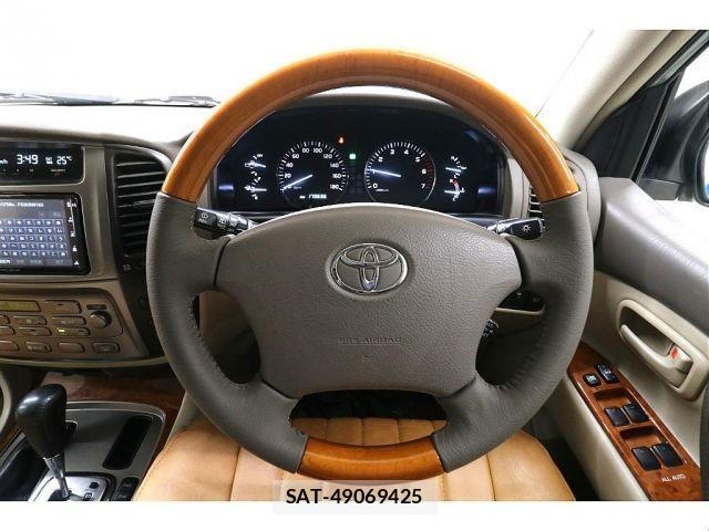 Toyota LAND CRUISER 2003-01 1264697-10