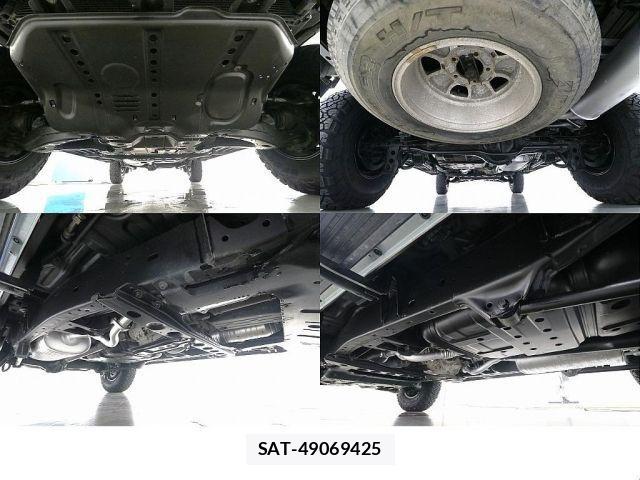 Toyota LAND CRUISER 2003-01 1264697-16