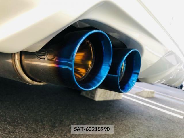 Toyota LAND CRUISER 2016-10 1292079-9