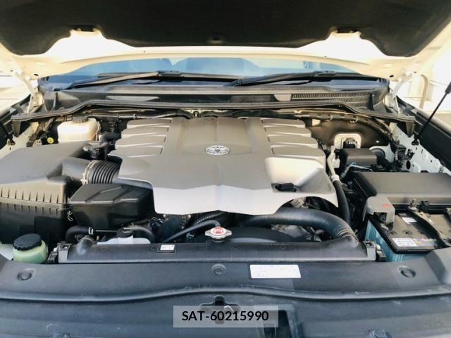 Toyota LAND CRUISER 2016-10 1292079-19