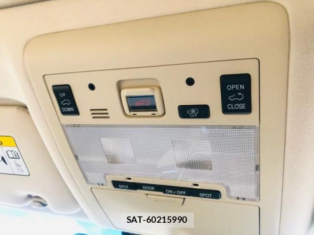 Toyota LAND CRUISER 2016-10 1292079-24