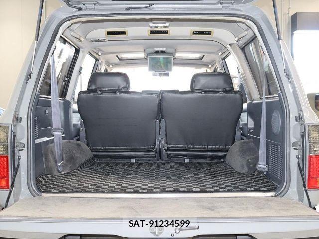 Toyota LAND CRUISER 1997-01 1310676-9