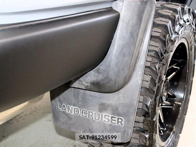Toyota LAND CRUISER 1997-01 1310676-11