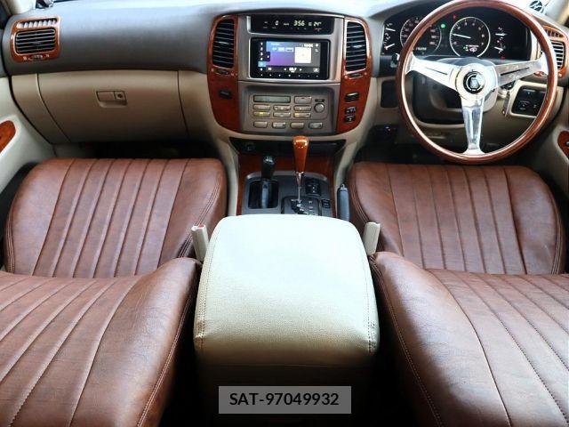 Toyota LAND CRUISER 2003-01 1338580-1