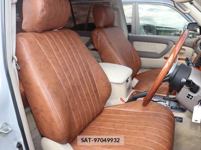 Toyota LAND CRUISER 2003-01 1338580-4
