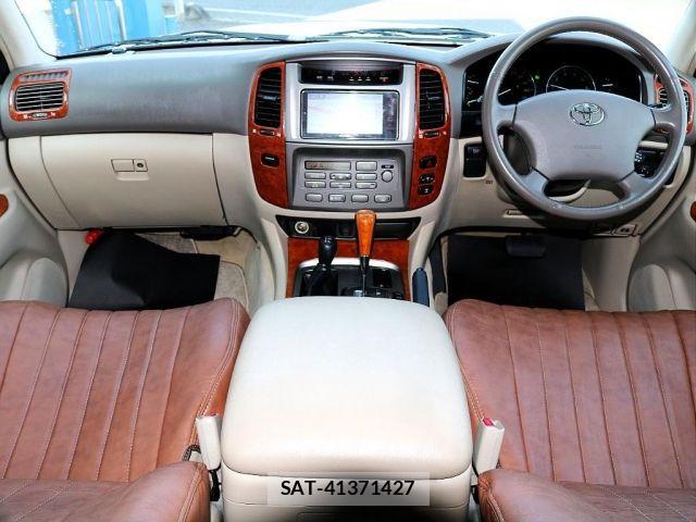 Toyota LAND CRUISER 2006-01 1429041-3